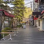 Olsen Hotel *